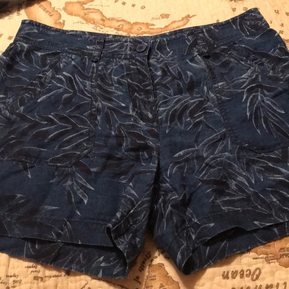 Tommy Bahama shorts